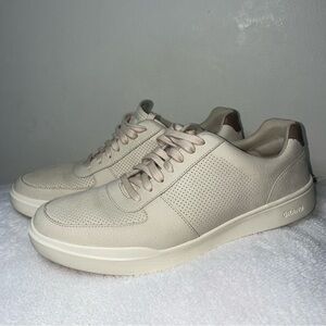 Cole Haan Mens Grand Crosscourt Modern Perf Sneaker Ivory/silver Birch Size 10M